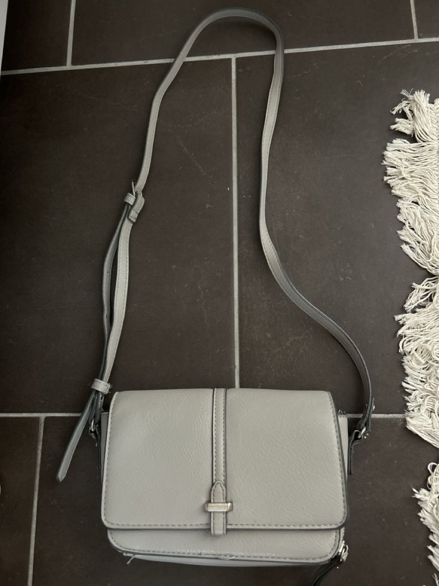 Borse da donna: Handtasche grau von Accessorize – Usato da Winterthur venduto da Guizza93