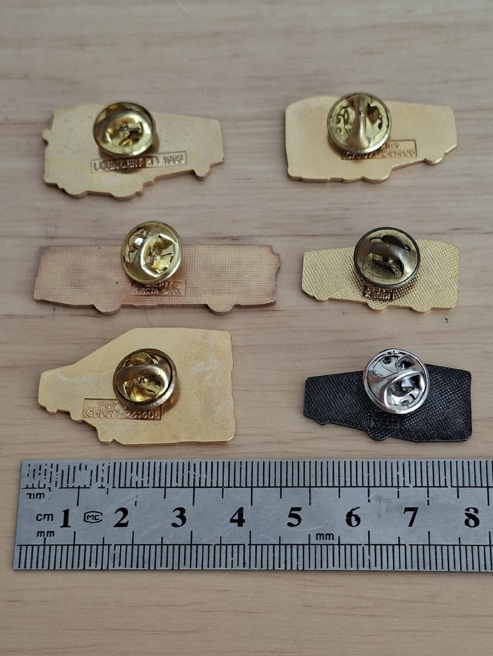 Placchette & Badge: 6 PTT Bus Pins – Usato da Kriens venduto da Wolly85 1