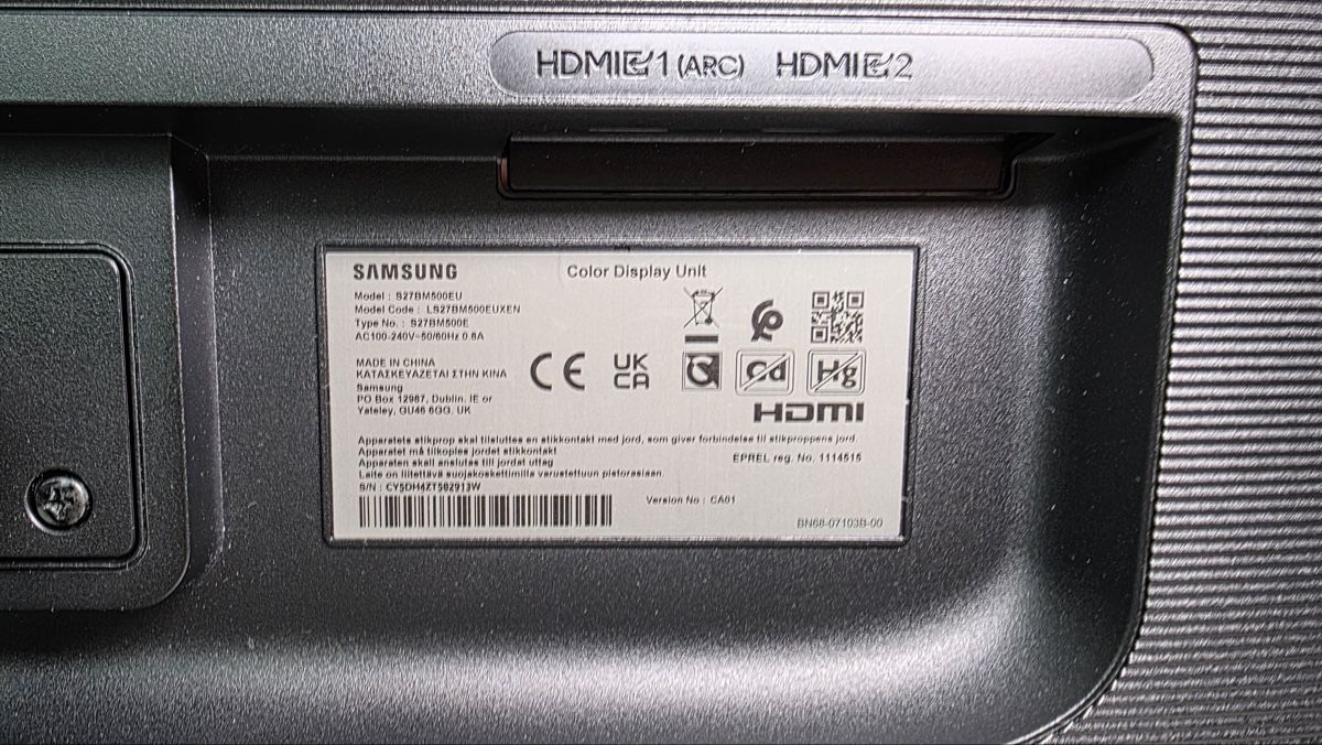 Monitor: Samsung 27" M5 S27BM500EU – Nuovo (secondo la descrizione) da Zürich venduto da shop_all 2