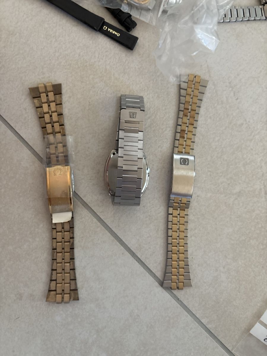 Omega Orologi: Lot Omega und andere Uhrenbänder – Nuovo (secondo la descrizione) da Rüti b. Büren venduto da CenicAG 9