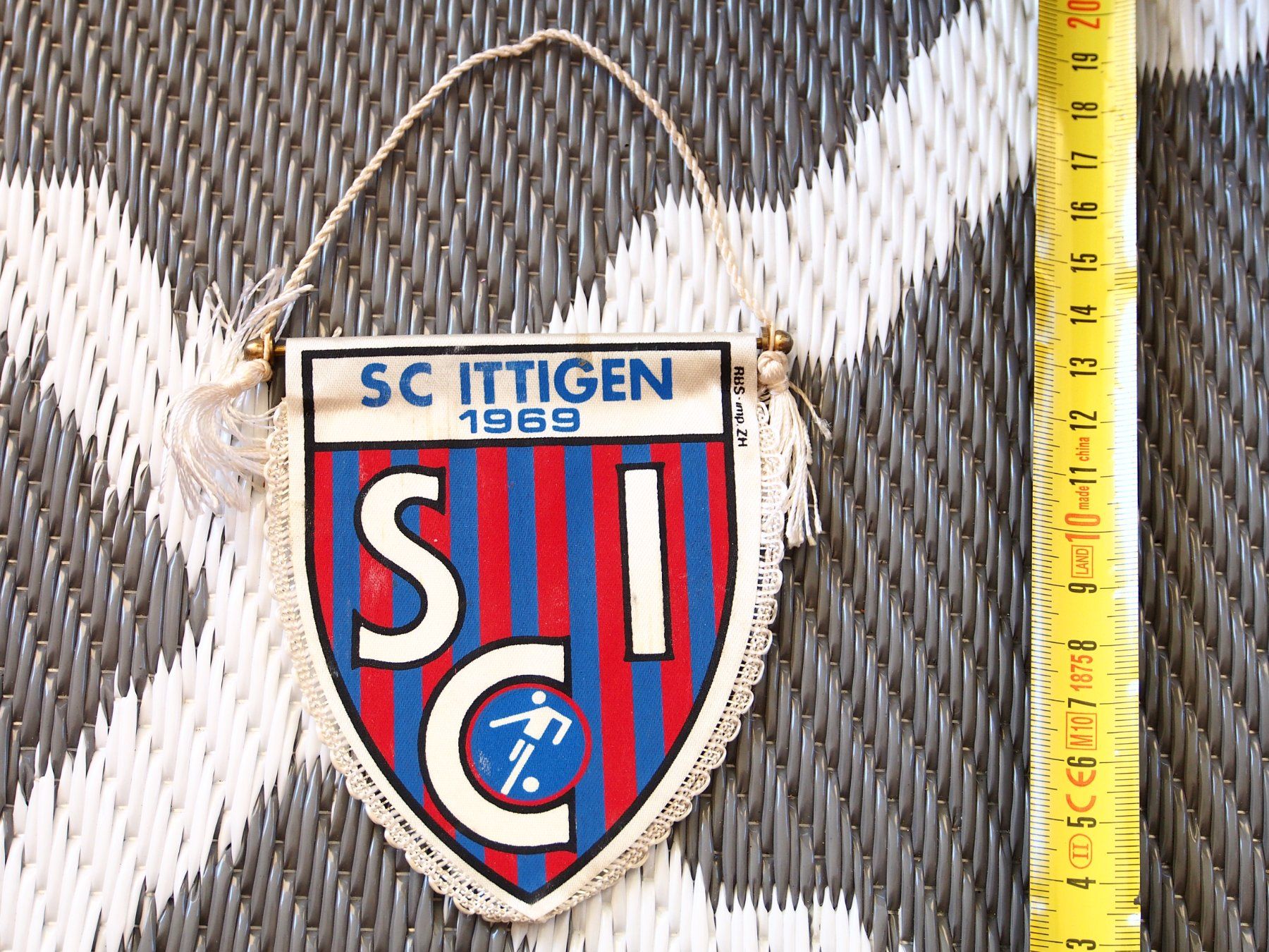 Insignes: fanion Écusson du SC Ittigen 1969 – D'occasion à Ovronnaz par Etagne68