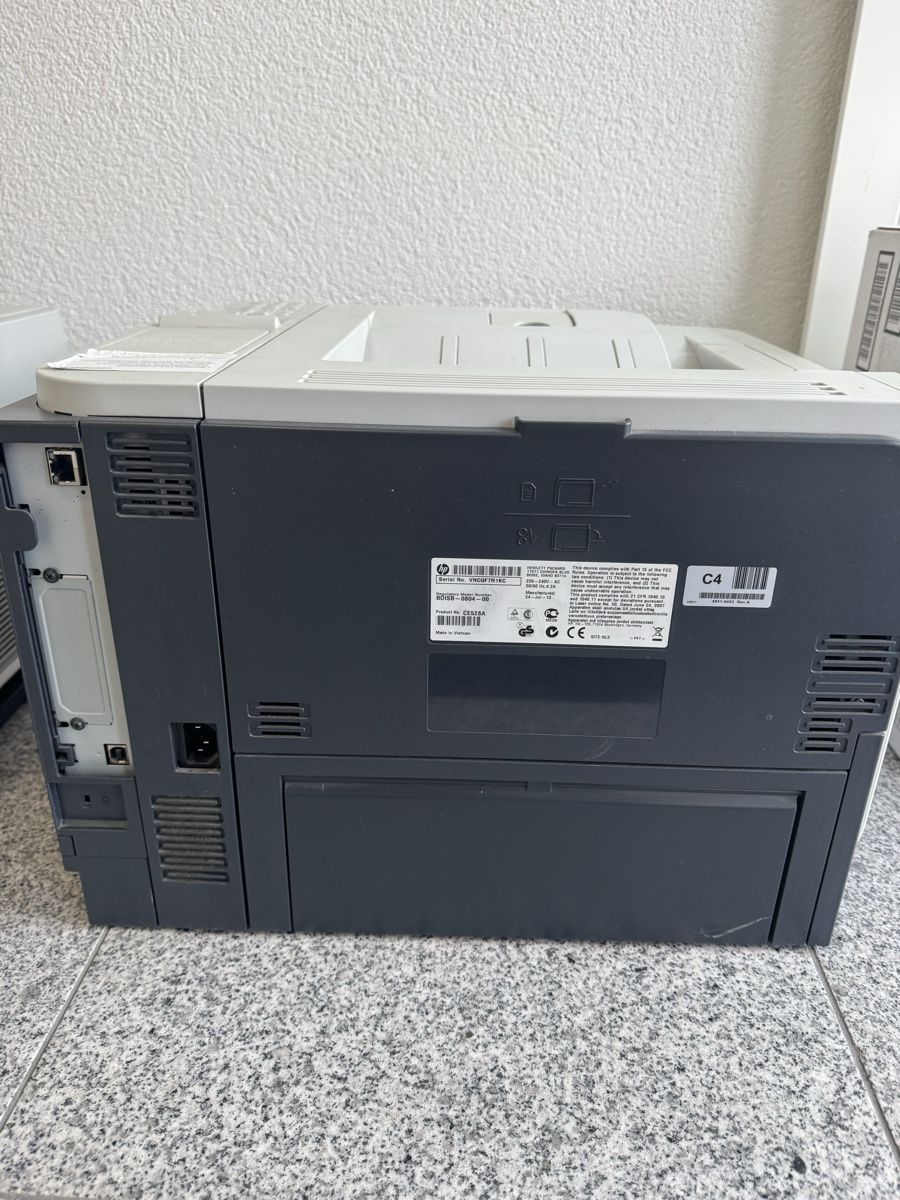 Hewlett Packard Stampanti: HP LaserJet P3015 – Usato da Schlieren venduto da thwillyag 1