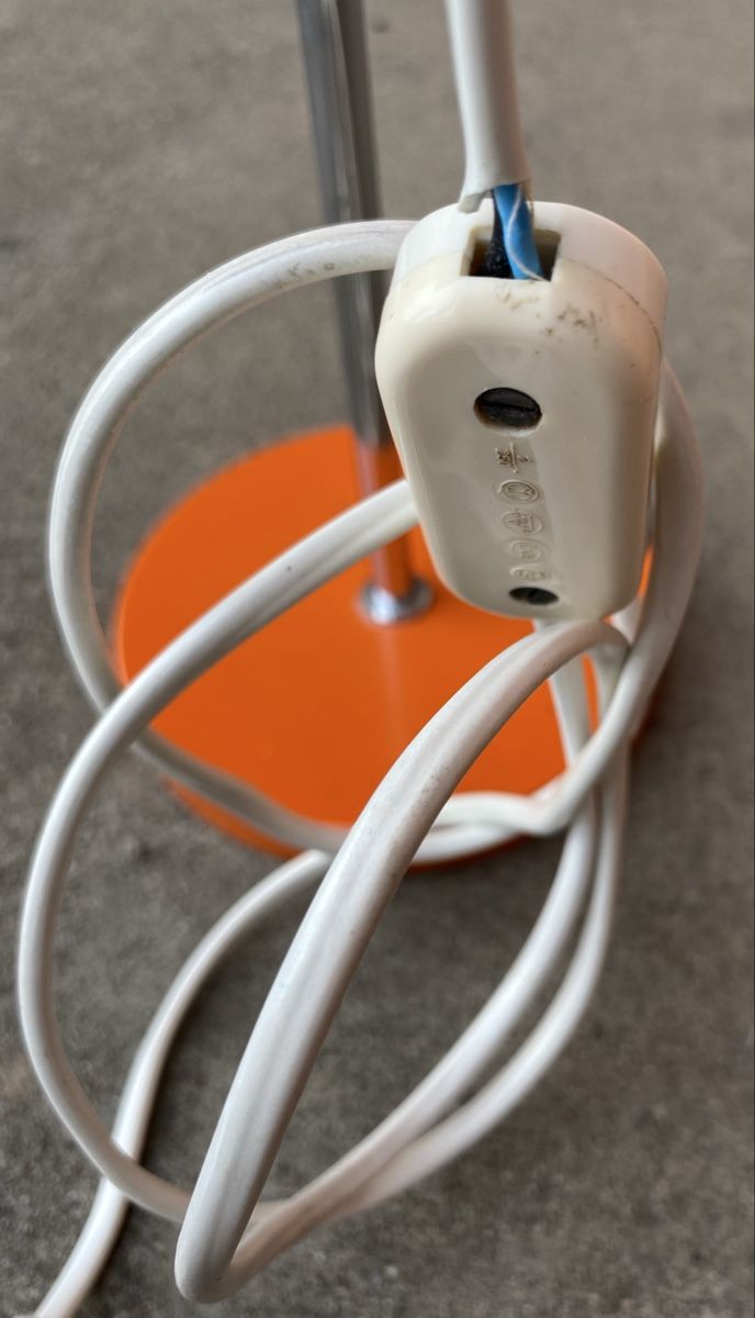 Lampen: Vintage Tischlampe Orange – Gebraucht aus Glattbrugg von Pischte.Brockenhaus 5