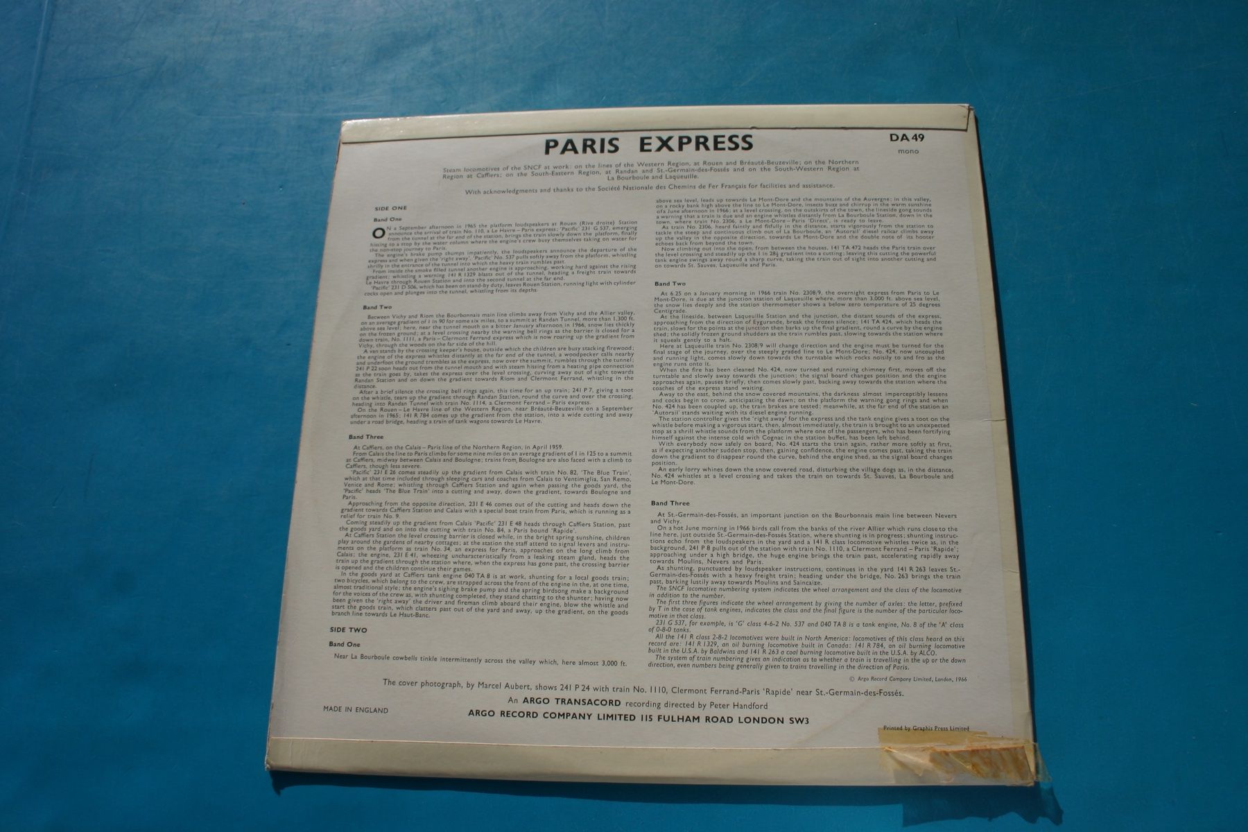 Livres: PARIS EXPRESS – D'occasion à Winkel par franzxaver60 1
