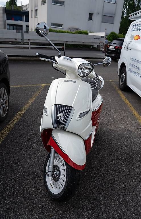 Scooter: PEUGEOT Django 125 Evasion – Usato da Nyon venduto da Ncmd