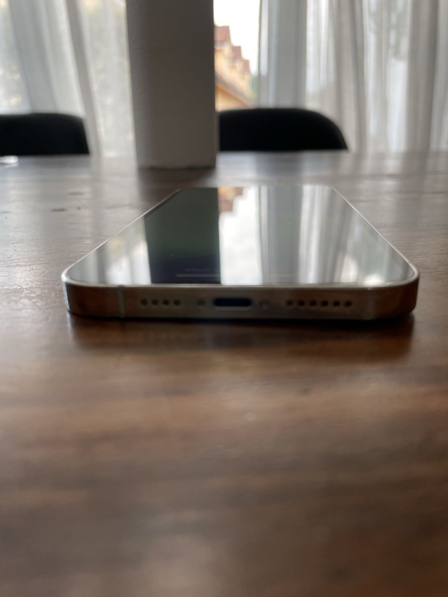 Apple Portables: iPhone 12 Pro Max 256G – D'occasion à Würenlos par SABAI4SABAI 1