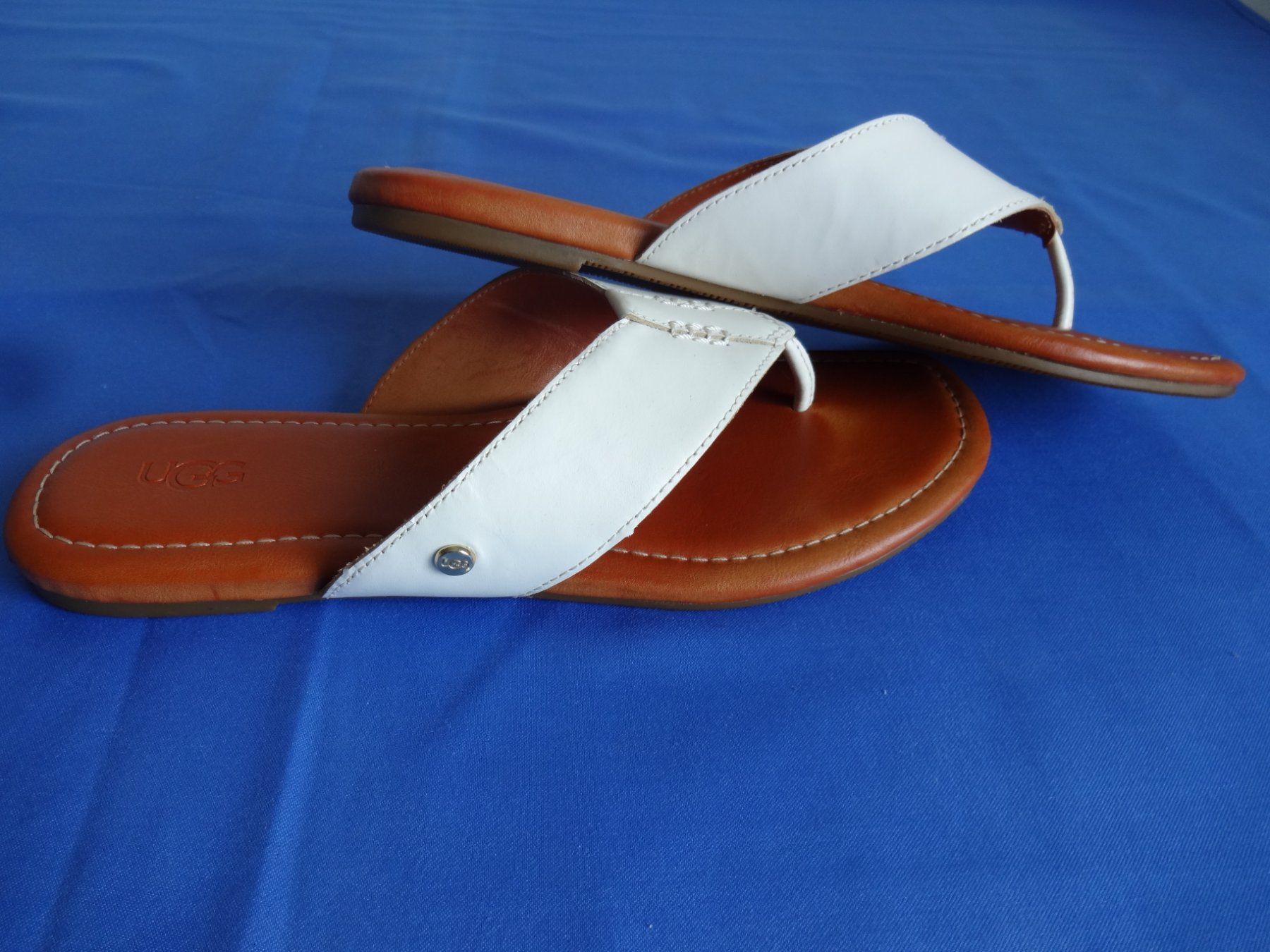 Ugg Scarpe da donna: """ U G G """ Echtleder Sandalen – Usato da Frauenfeld venduto da Riaa 1