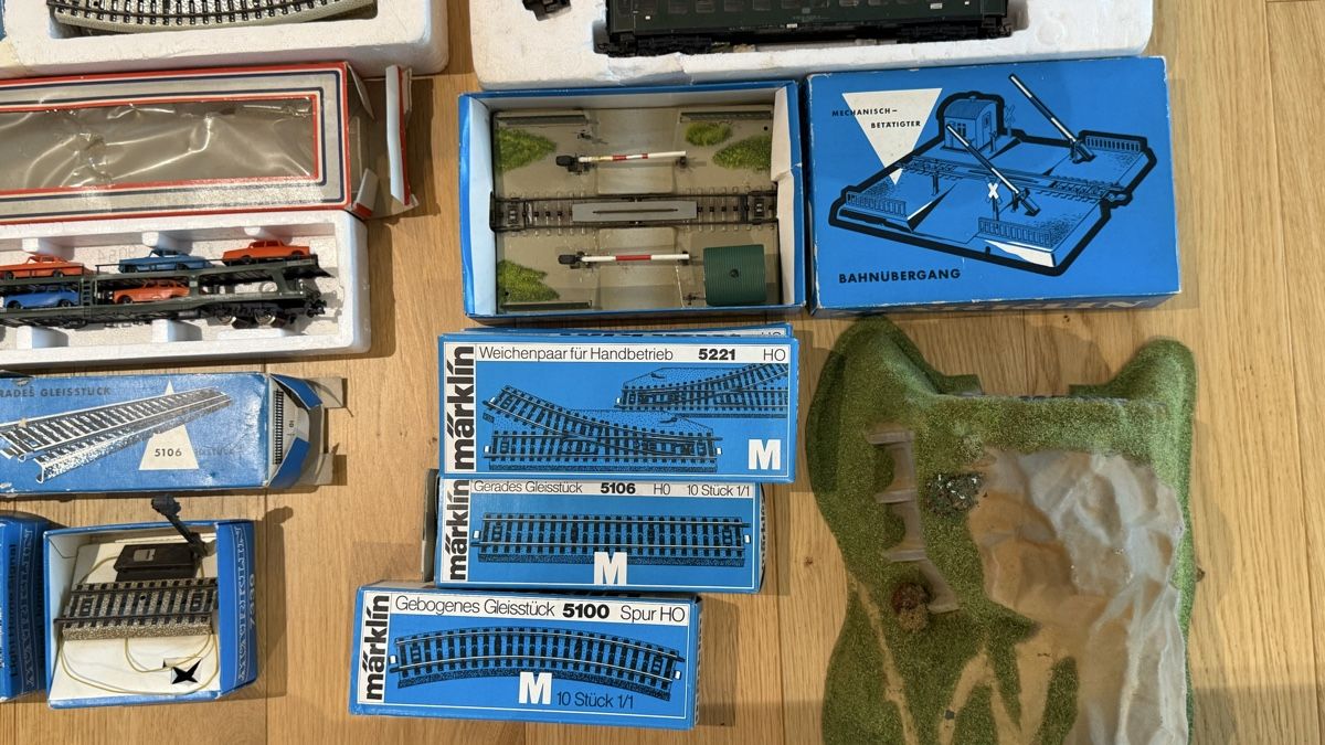 Märklin Modellini di ferrovie: Märklin Modelleisenbahn als Set – Usato da Udligenswil venduto da Renten 7