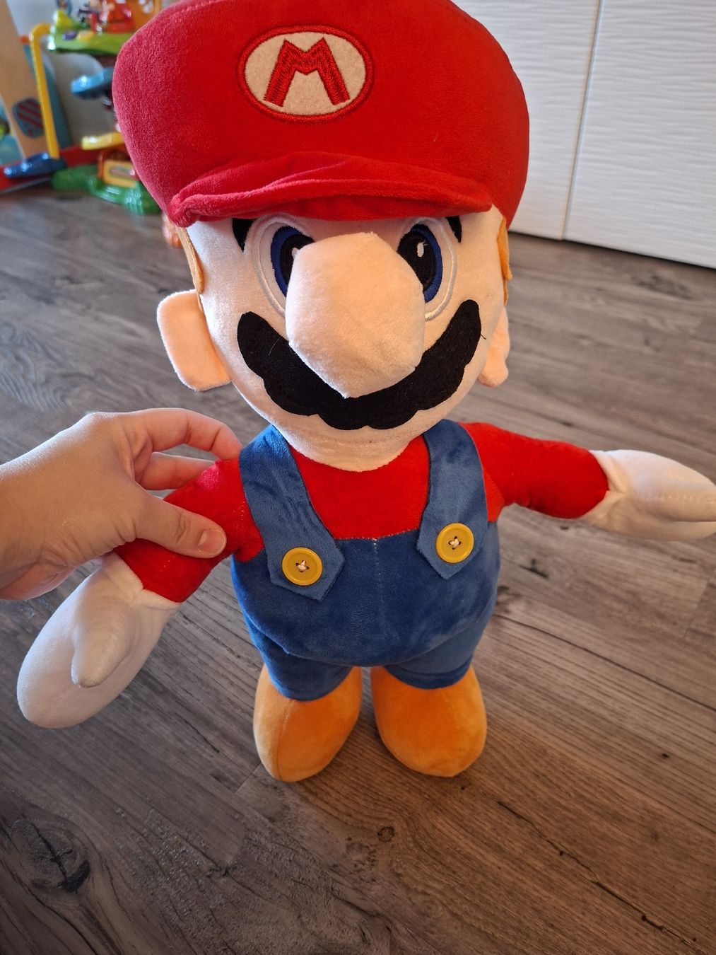 Nintendo Spielzeuge: Super Mario Plüschfigur XXL – Neu (gemäss Beschreibung) aus Winterthur von Ausmisten2026