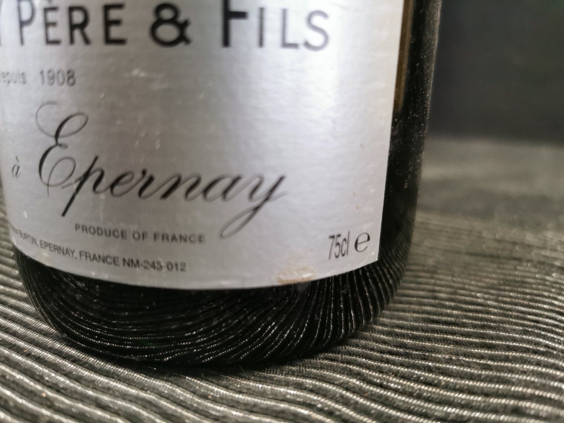 Bevande alcoliche: CHAMPAGNE COLLIGNY RESERVE ANCIENNE BOUTEILLE – Nuovo (secondo la descrizione) da Genève venduto da Leboucheoreilles 7