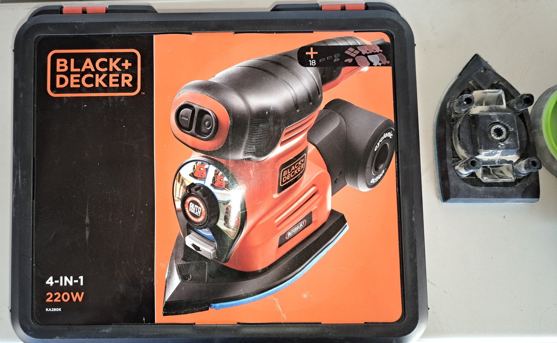 Smerigliatrici & Lucidatrici: BLACK+DECKER KA280K Autoselect 4-in-1 Multischleifer – Usato da Diessenhofen venduto da Osio