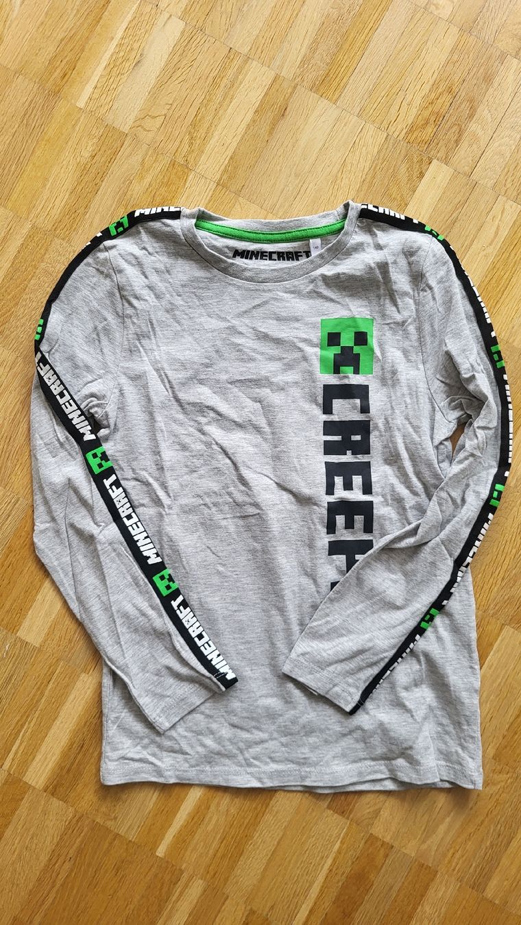 Camicie, T-shirt & Polo: Langarmshirt Minecraft Original Gr. 140 – Usato da Ipsach venduto da kgr_x77q