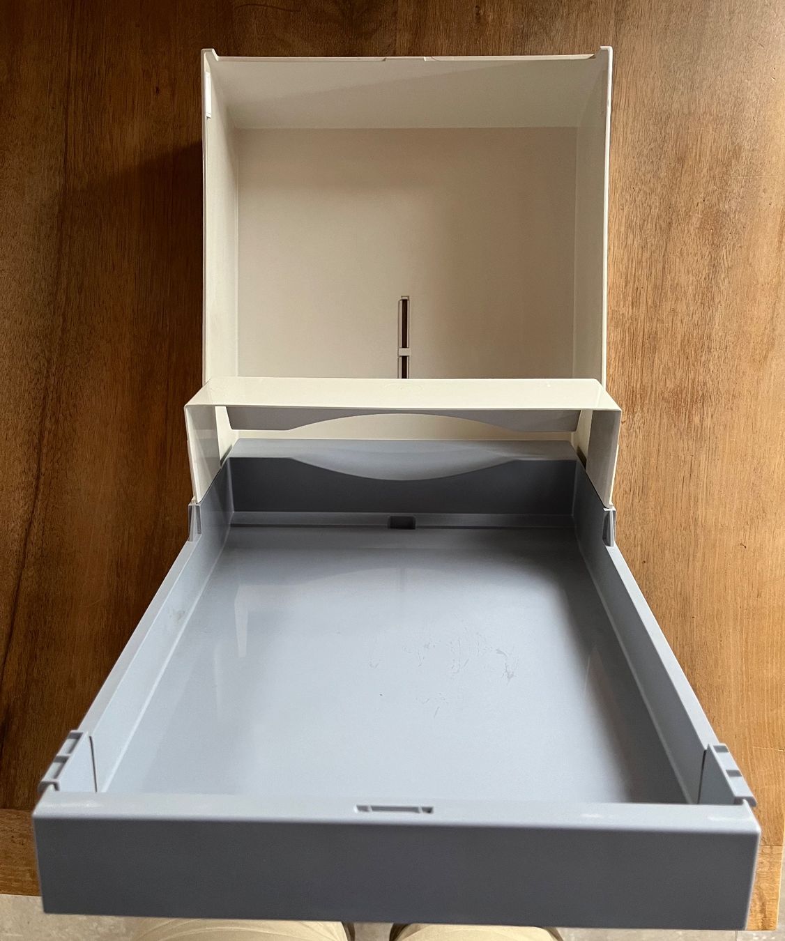 Portasciugamani: LEVER Papierhandtuchspender – Usato da Muttenz venduto da Golden_Times 5