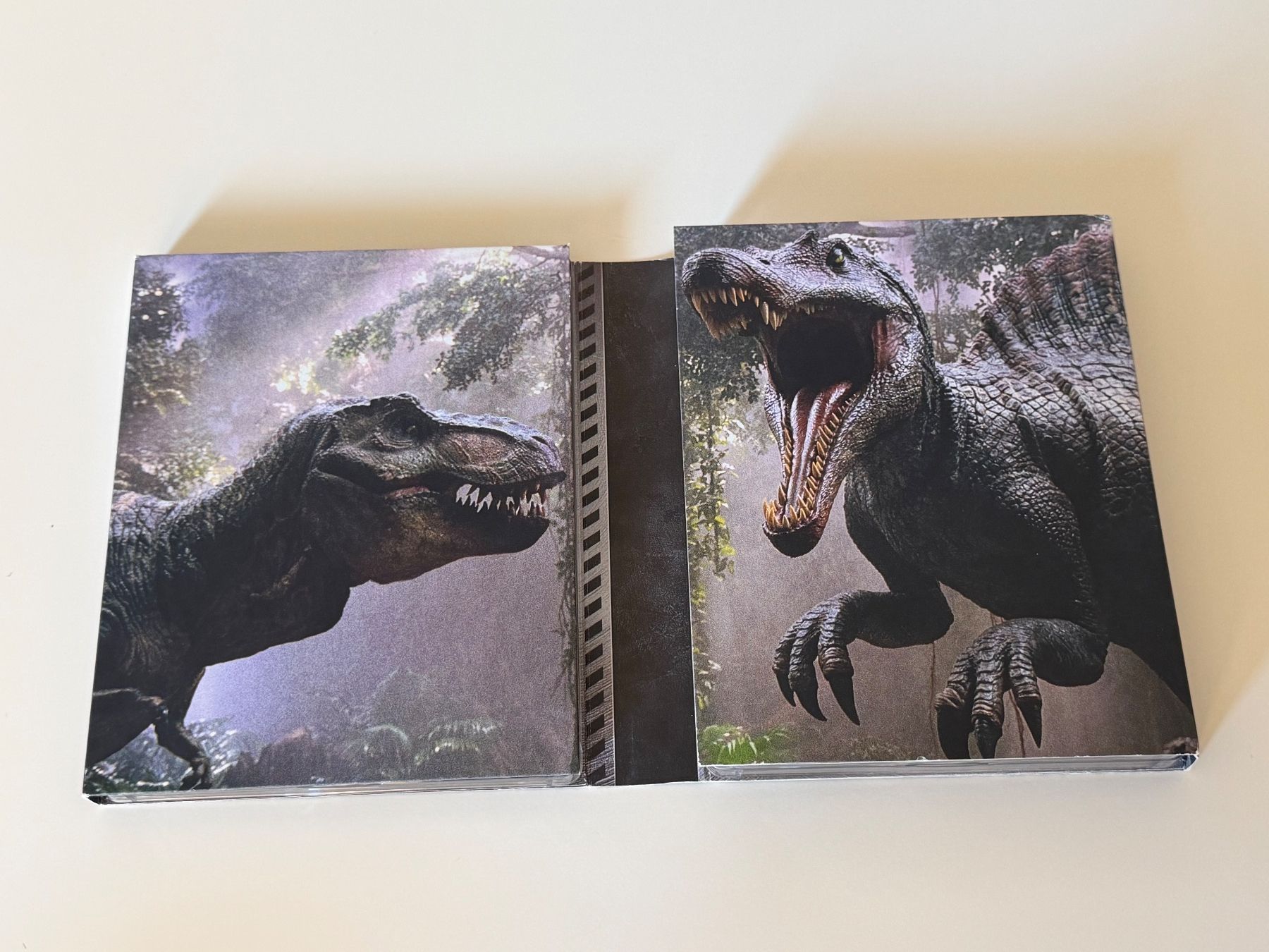 Alle DVDs: Jurassic Park Trilogy Blu-ray Box Set Trilogie – Gebraucht aus Altstätten SG von sheamus 3