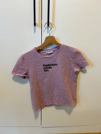 ZARA T-Shirt Rosa Grösse S mit Aufdruck "Optimism mode On."
