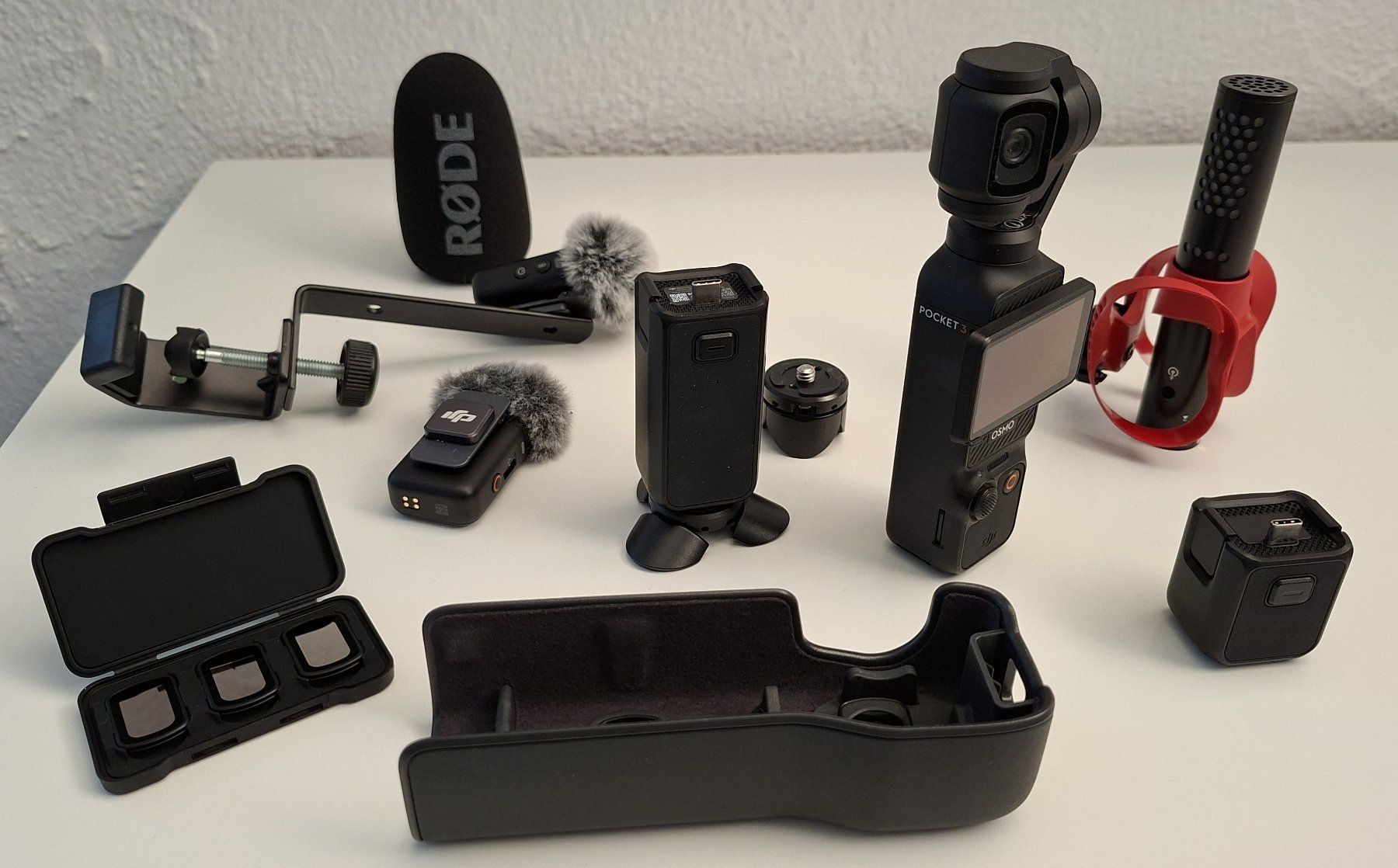 DJI Videocamere: DJI Osmo Pocket 3 Creator Combo Rig Setup & Zubehör-Bundle – Usato da Emmenbrücke venduto da ChrisPr 3
