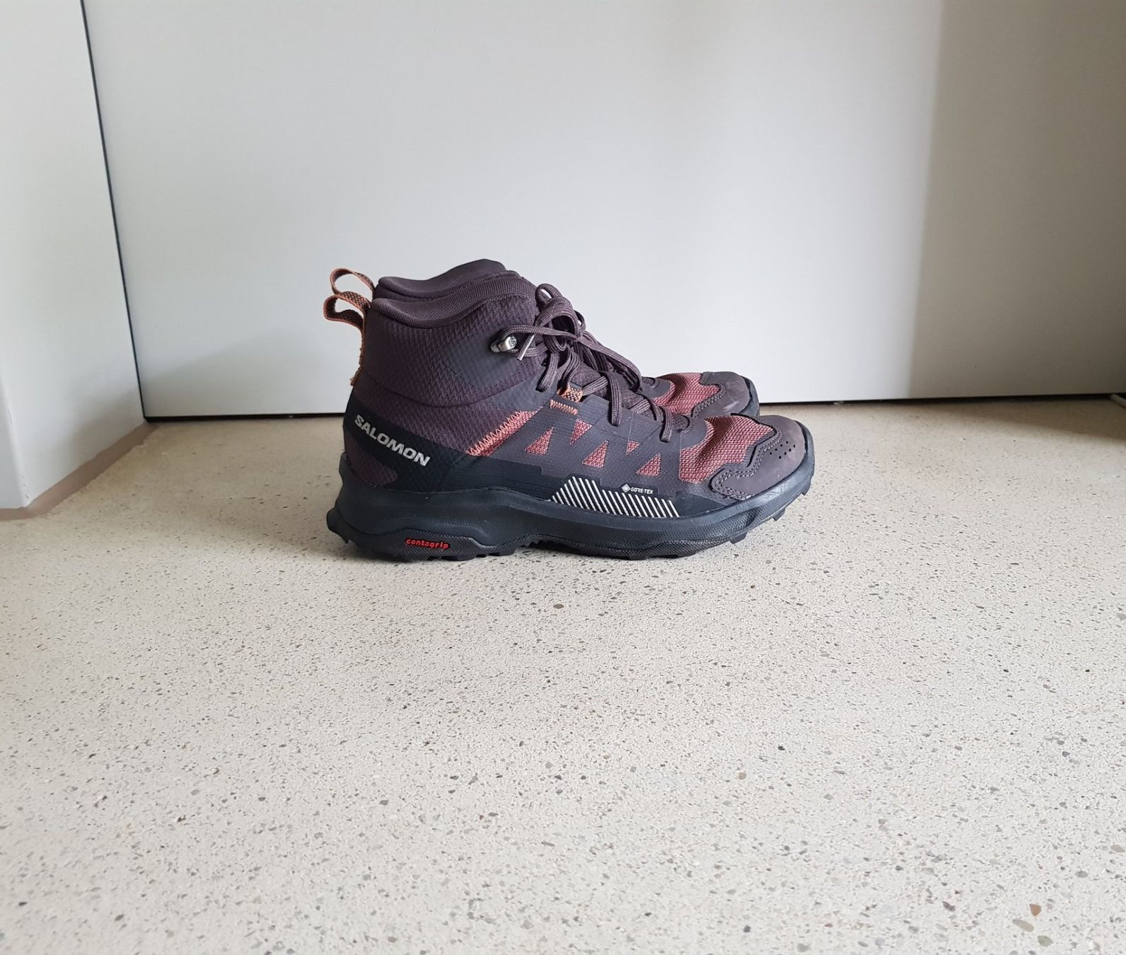Salomon Scarpe da donna: Salomon GTX Wanderschuh Grösse 40 – Usato da Basel venduto da chien008