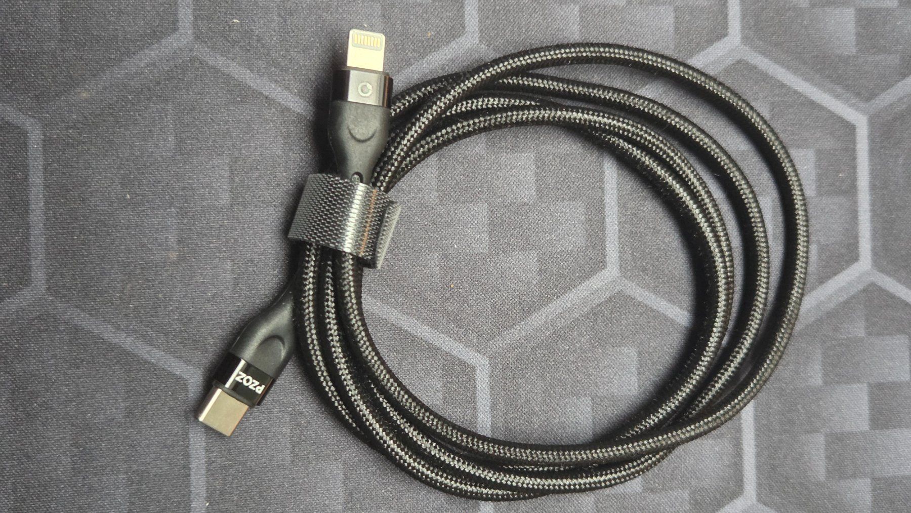 Apple Cavi: Iphone Ladekabel Lightning auf USB C (1m) – Nuovo e nell'imballaggio originale da Suhr venduto da Afterburner84