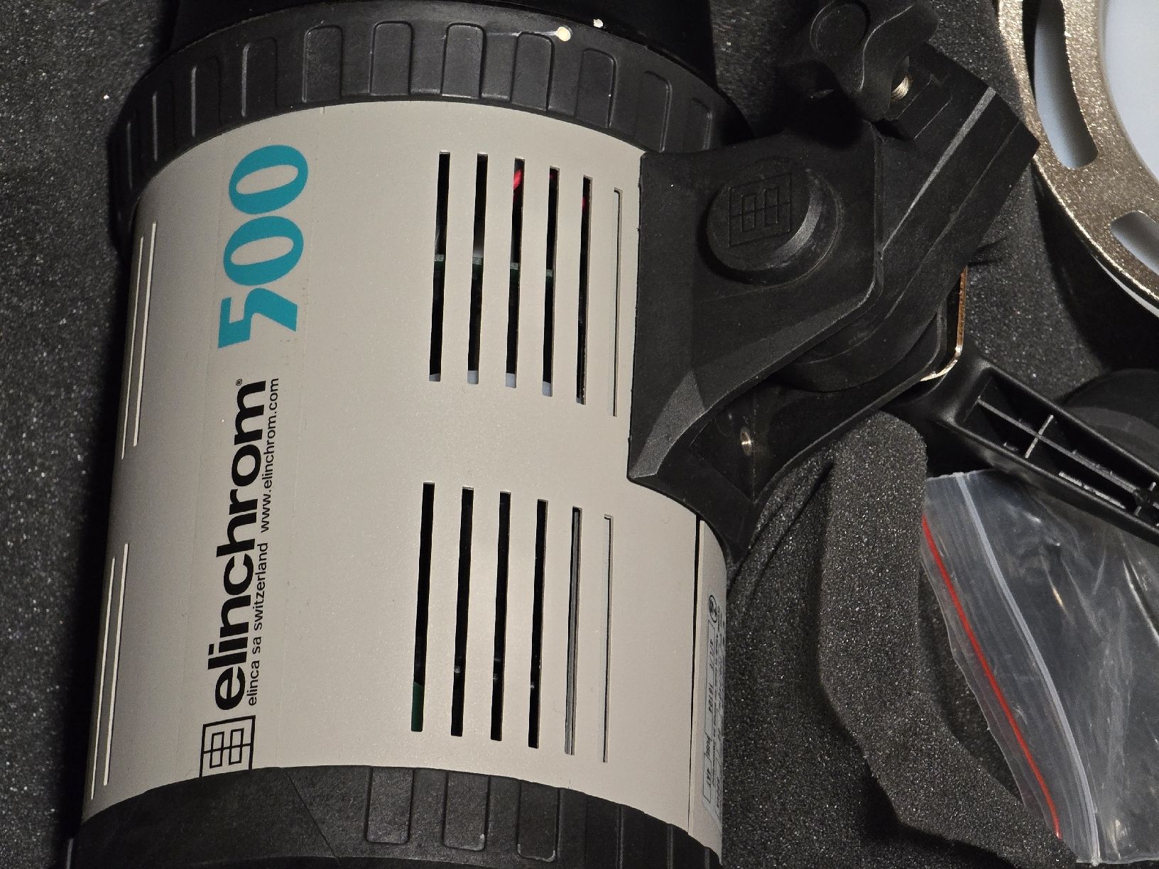 Elinchrom Flash: Elinchrom BRX 500 studio flash kit – Usato da Vevey venduto da Jys 2