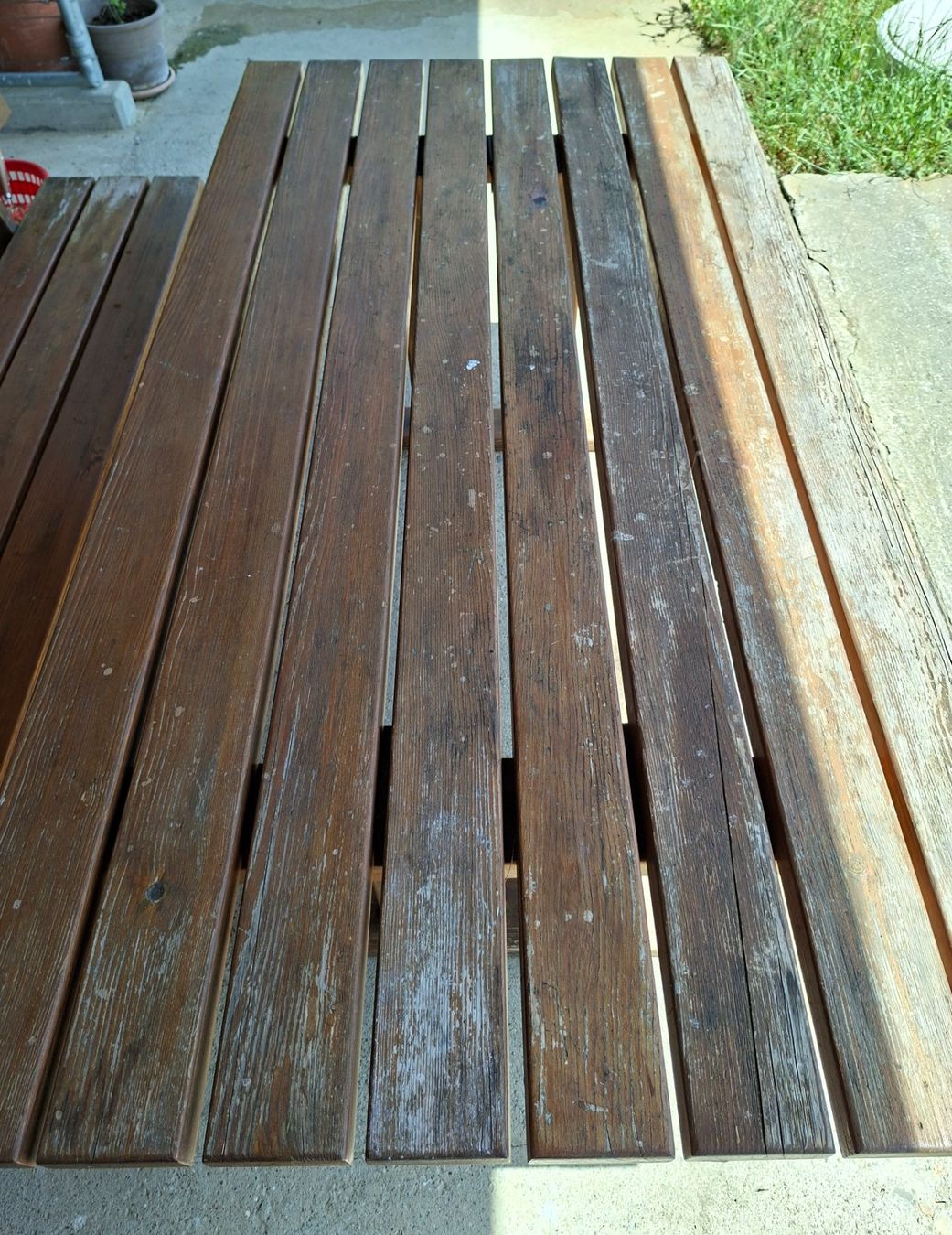 Tavoli: Gartentisch aus Holz – Usato da Madiswil venduto da hgr_6s6j 1