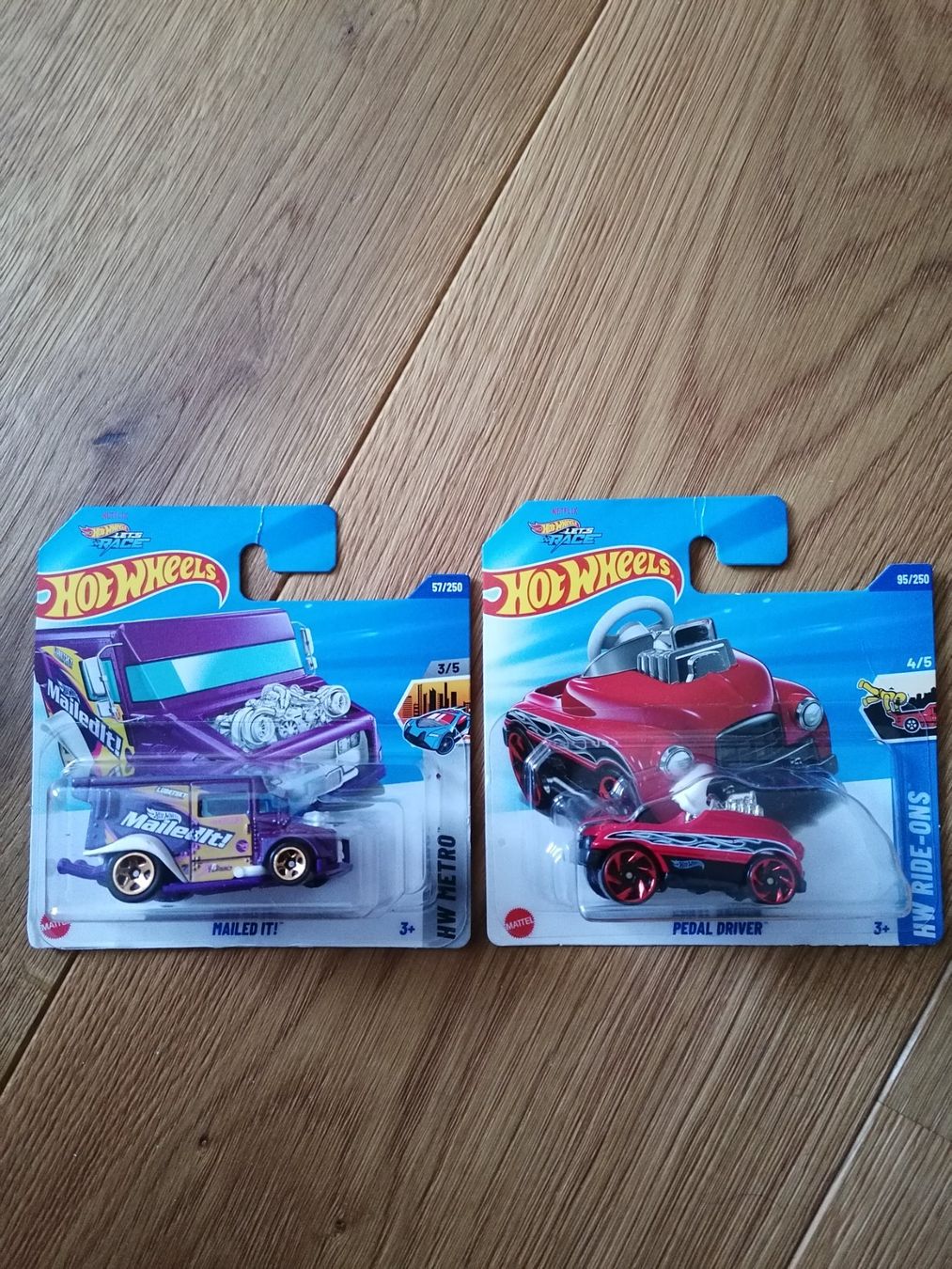 Hot Wheels Modellautos: Hot Wheels 4x Treasure Hunt Mailed It, Pedal Driver, Triumph – Neu und originalverpackt aus Marbach LU von JeFoPa 1