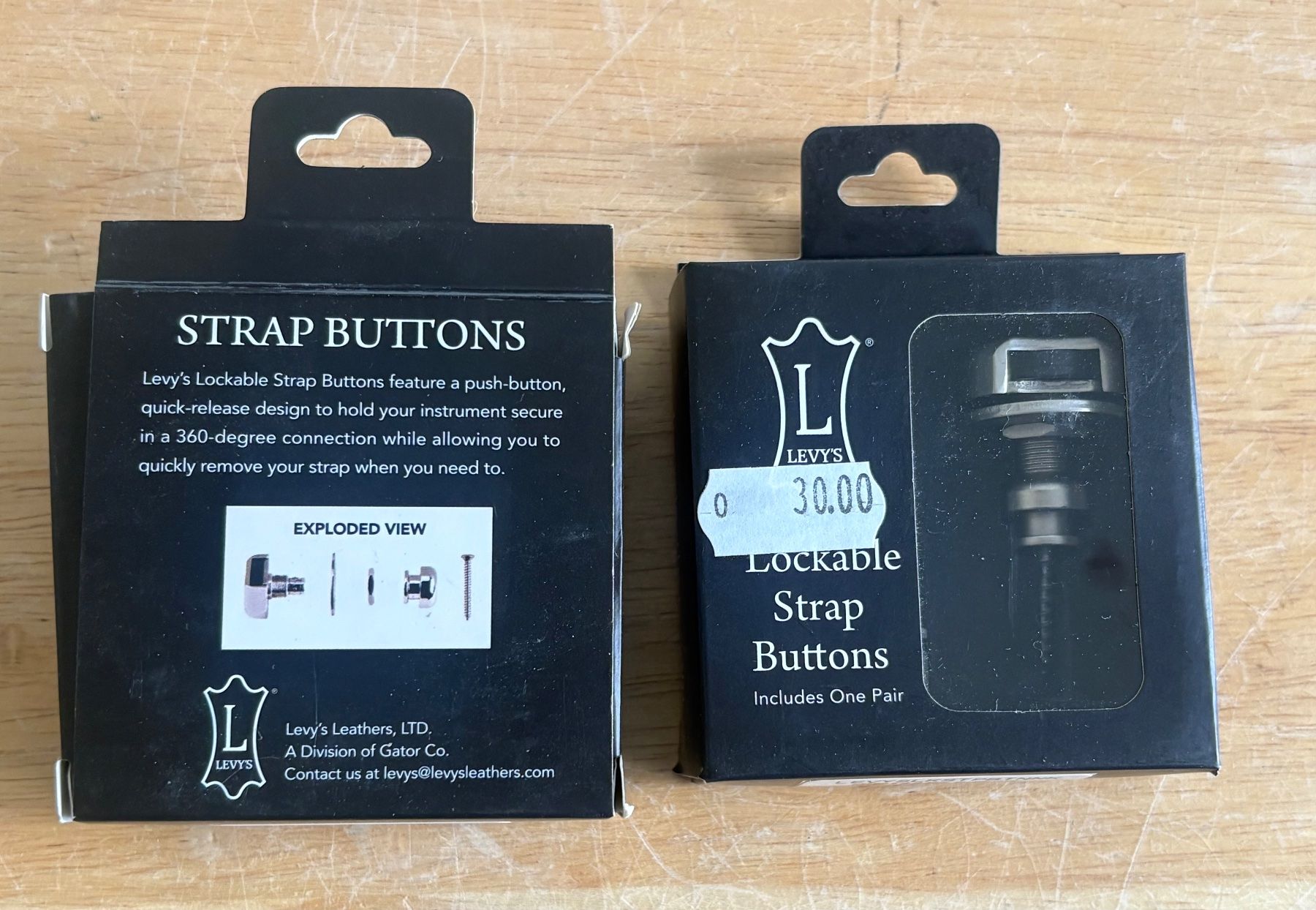 Pièces détachées: Levy's Lockable Strap Buttons neu 2 Stk – Neuf avec emballage d'origine à Frick par Rukki 1