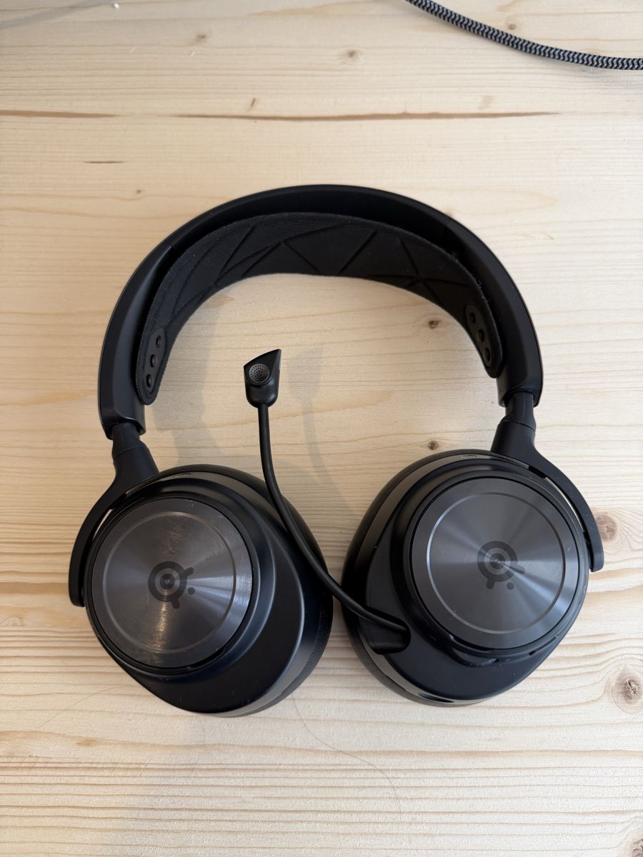 Kopfhörer: Headset SteelSeries Arctis Nova Pro Wireless for Xbox – Gebraucht aus Genève von GiuliaTildaRedamante 1