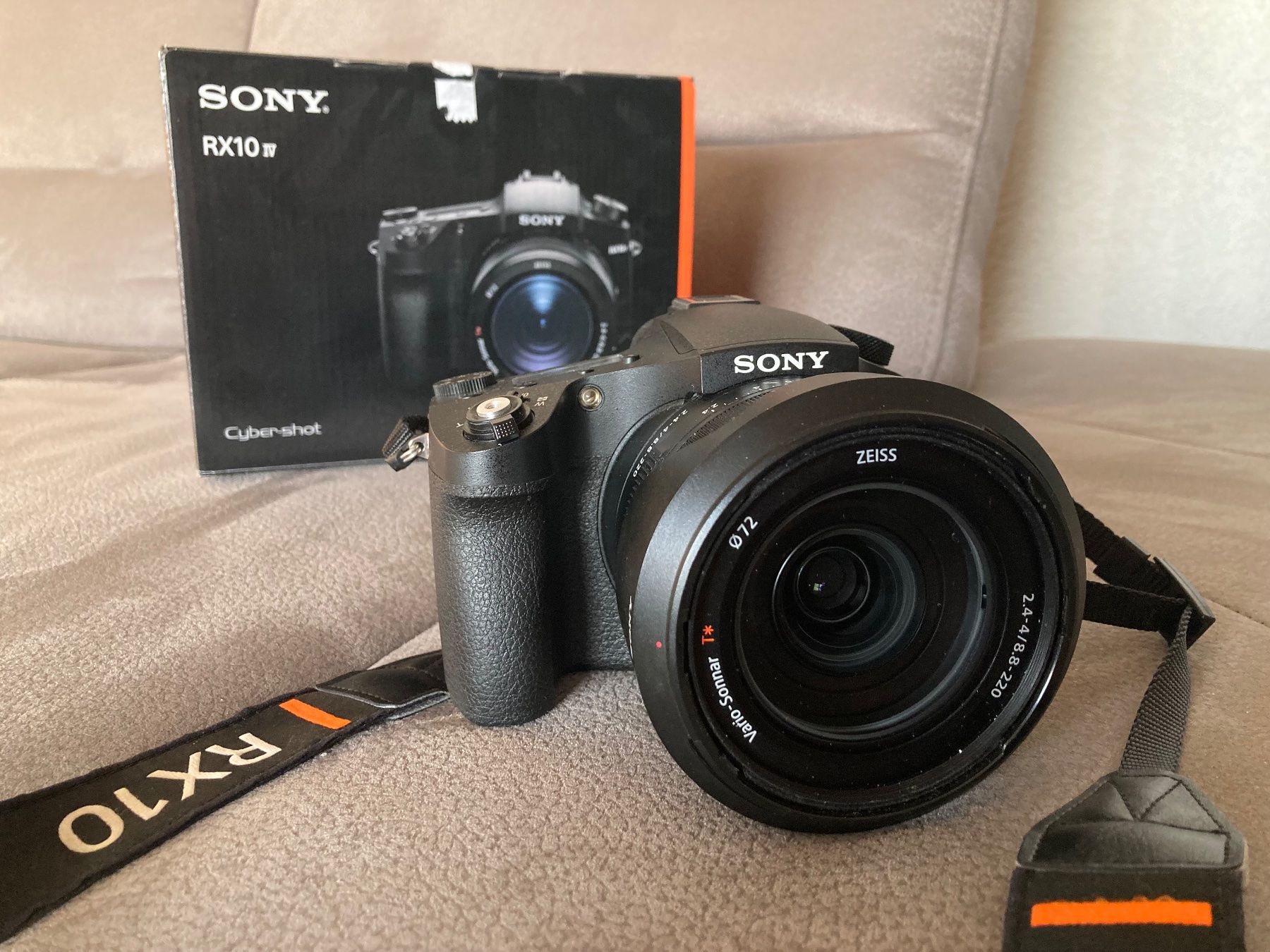 Sony RX 10 IV (D'occasion) à Delémont pour CHF 950 – avec livraison ...