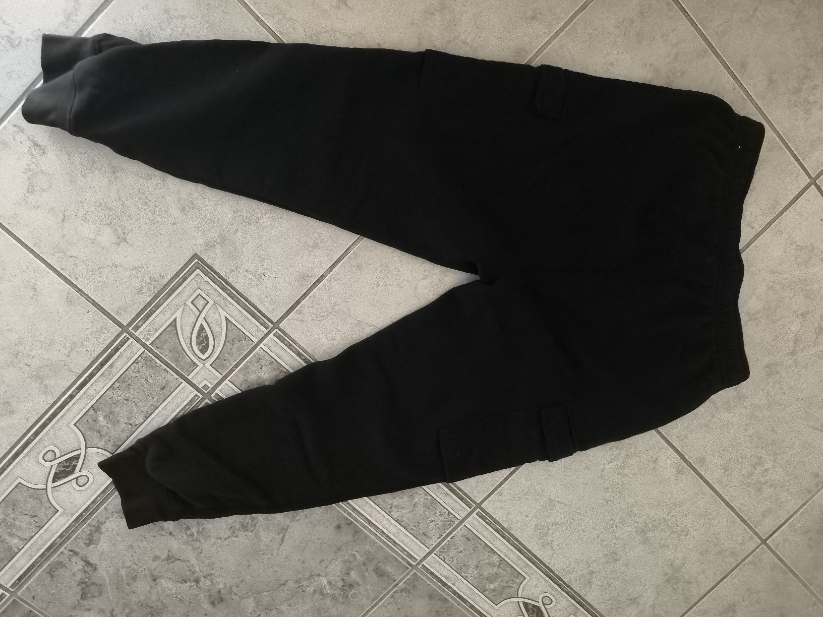 Nike Pantaloni: Nike Jogging Hosen  – Usato da Egliswil venduto da yan_5wq8 1