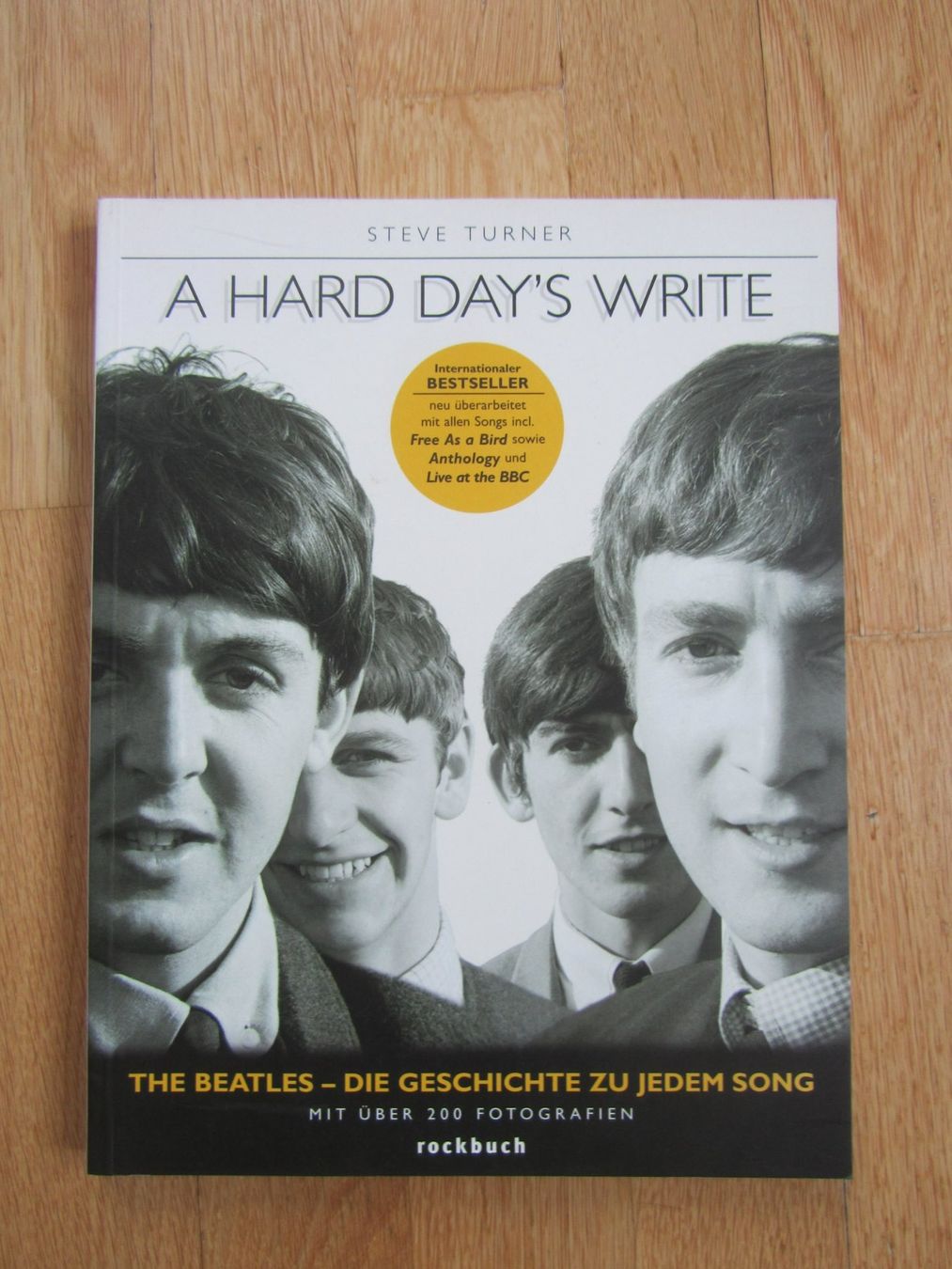 Libri: A HARD DAY`S WRITE / THE BEATLES – Usato da Seengen venduto da mikelele