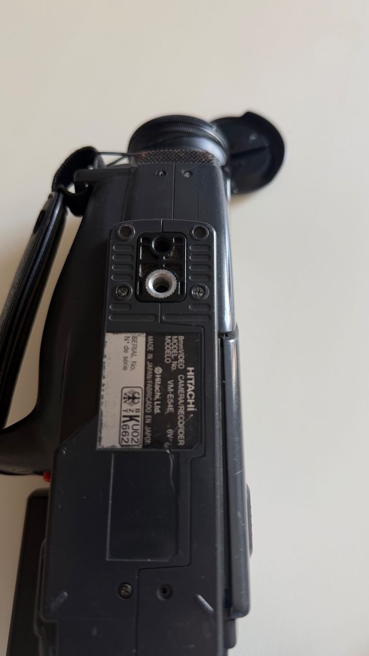 Hitachi Videocamere: Hitachi VM-E54E 8mm Camcorder – Usato da Versoix venduto da Russo35 5