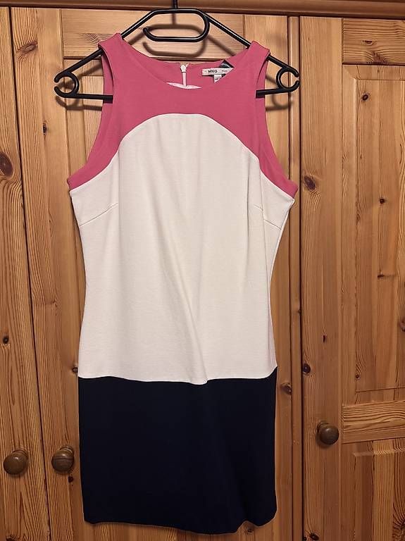 Vestiti: Neu Damenkleid Mango M – Usato da Laax GR venduto da sue987