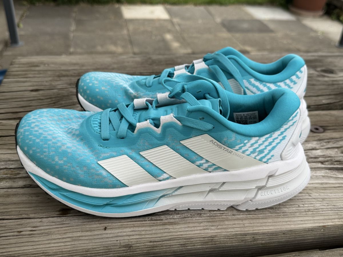 Adidas Scarpe da donna: Adidas Adistar CS Grösse 42 2/3 neu – Usato da Mamishaus venduto da Luno63