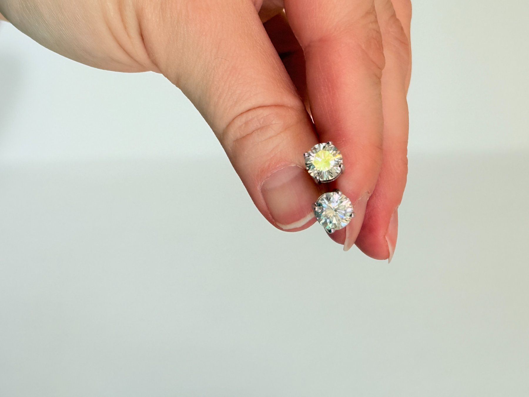 Orecchini pendenti & Orecchini a lobo: 4.00(total)ct VVS1WHITE MOISSANITE earrings with certificat – Nuovo e nell'imballaggio originale da Genève venduto da AWWA 3