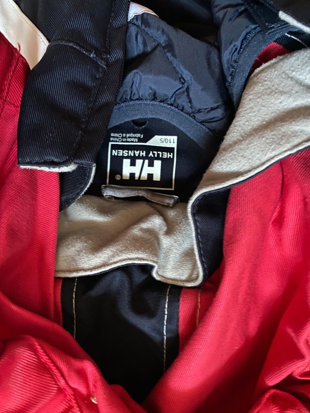 Completi: Kinderanzug Winter Helly Hansen, Wasserfest, Gr. 110 – Usato da Hornussen venduto da bialystok 1