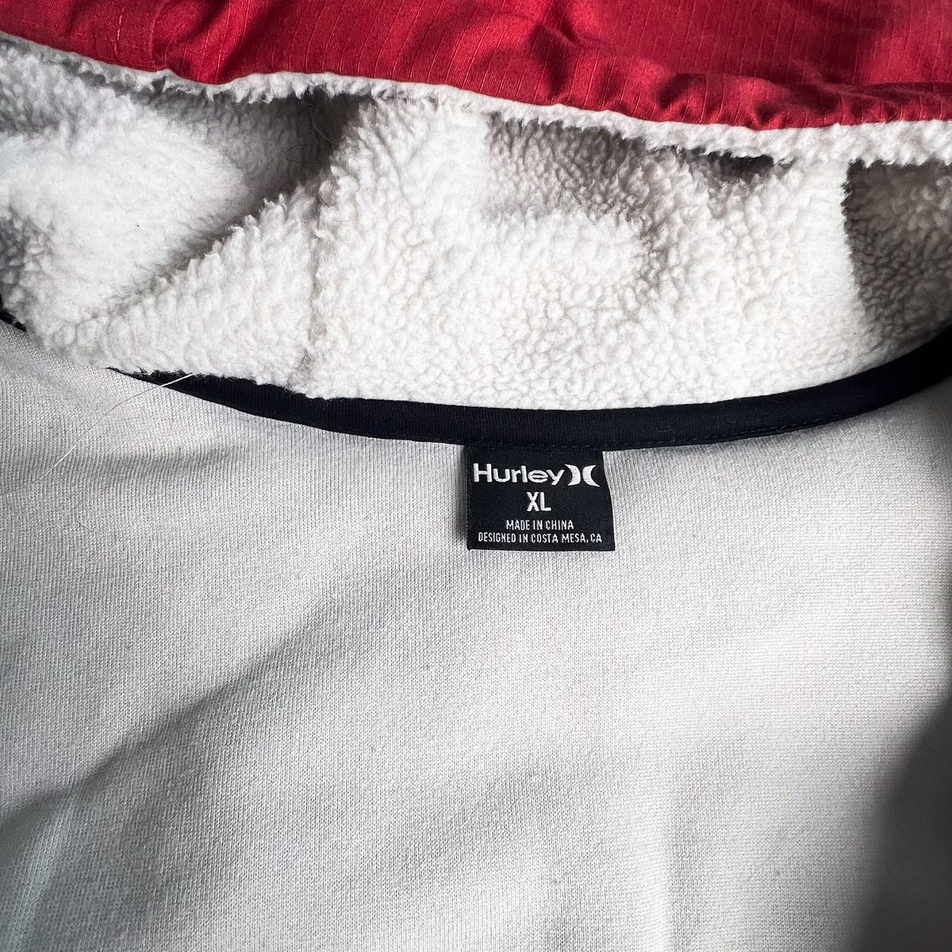 Giacche: XL Hurley Winter/-Übergangsjacke – Usato da Zürich venduto da Antelao 2