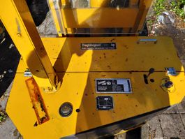 Ameise Elektro-Hochhubwagen – Elektrostapler – defekt