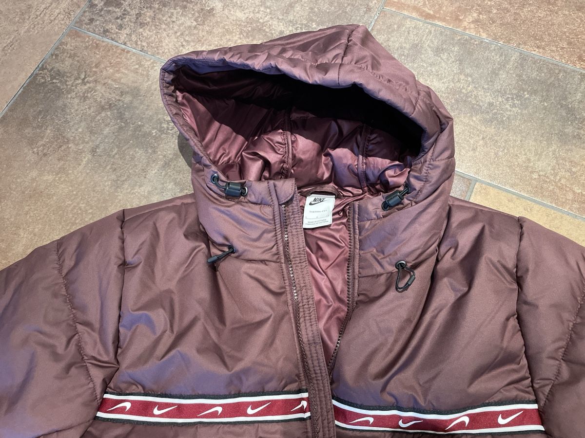 Nike Giacche & Cappotti: Nike Jacke Grosse 170 – Nuovo e nell'imballaggio originale da Binningen venduto da Rhylax 3