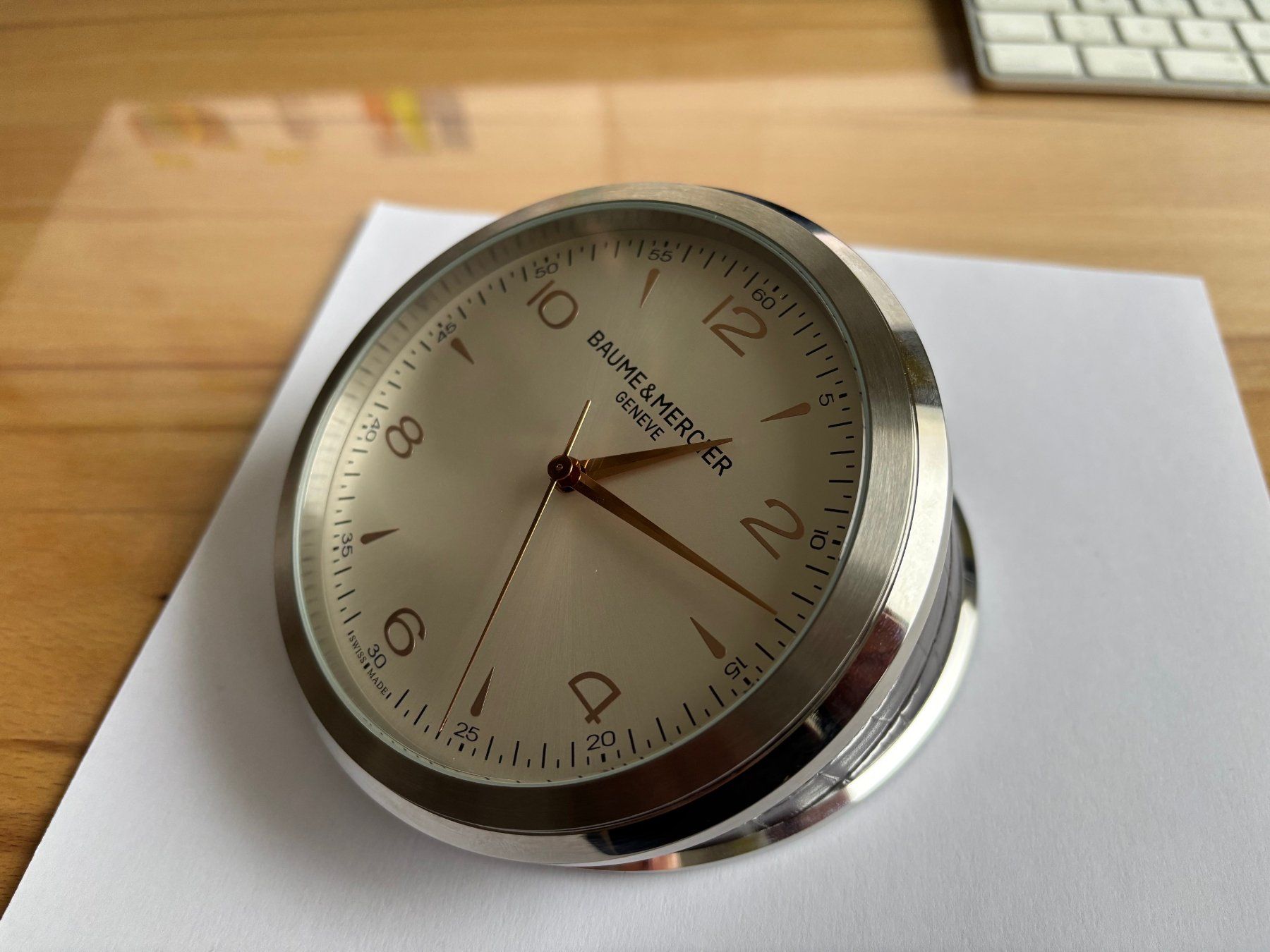 Baume & Mercier Orologi: Baume & Mercier CLIFTON Tischuhr – Nuovo (secondo la descrizione) da Weisslingen venduto da mxbrunner 2