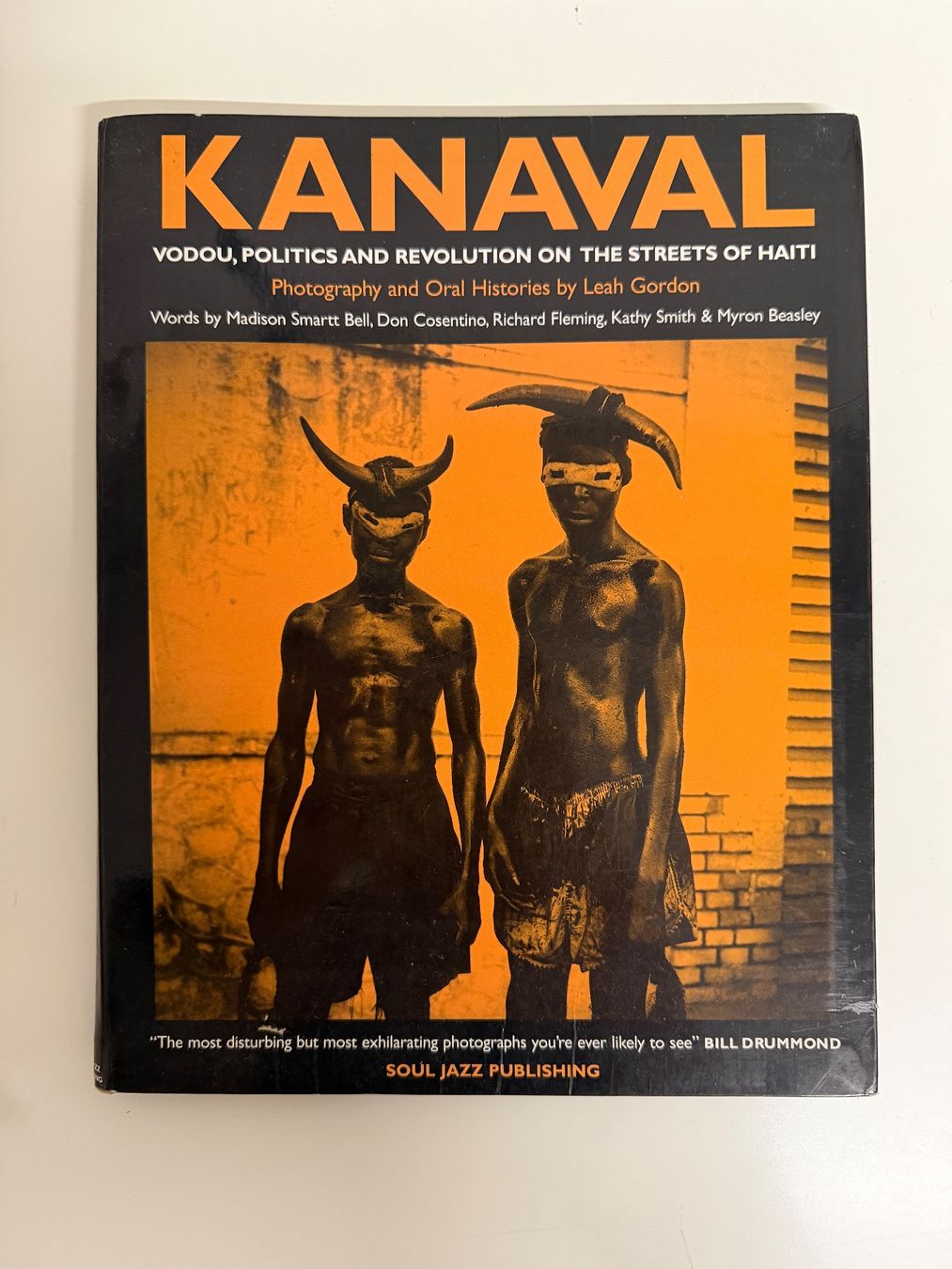 Libri: Leah Gordon - Kanaval (2010) – Usato da Bern venduto da ElevenFive