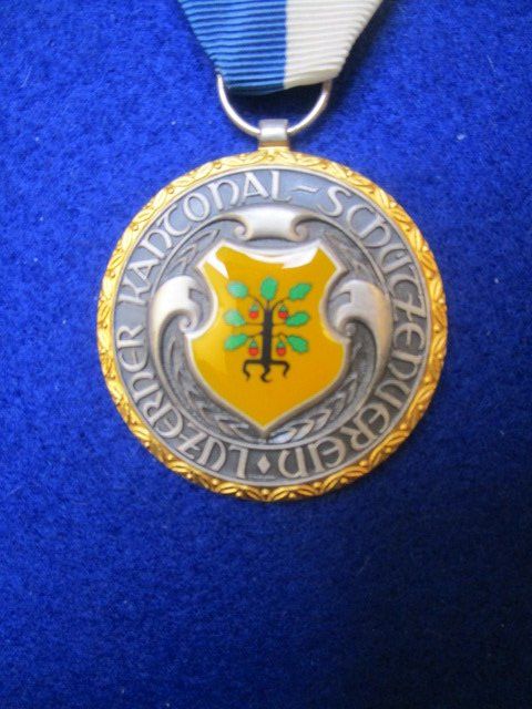 Medaglie: Luzerner Stich 1987 email. Gemeindewappen Eich - goldene – Nuovo (secondo la descrizione) da Luzern venduto da Horoskop1 1