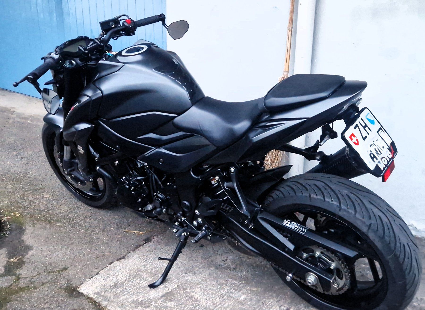 Suzuki Strada: Suzuki GSX S 750 – Usato da Dietikon venduto da nic_7slq 3