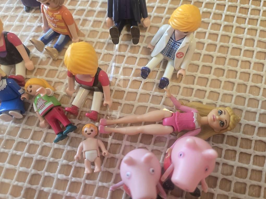 Spielzeuge: Spielfiguren – Gebraucht aus Therwil von JosefinaV 1
