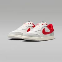 NIKE Air Jordan SKYLINE LOW Sneaker Sportschuhe 42 NEU