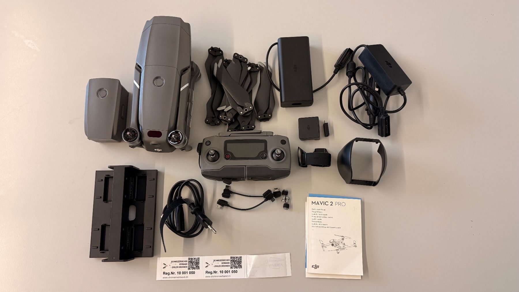 DJI Modellismo RC: DJI Mavic 2 Pro Drohne mit Smart Controller gebraucht – Usato da Balsthal venduto da eugenio.rodriguez