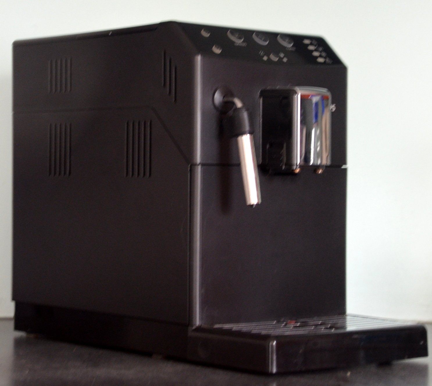 De'Longhi Macchine per caffè & Macchine per espresso: Kaffeemaschine Philips HD8821 machine à café – Usato da Collonges venduto da arashee 2