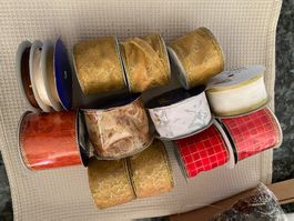Diverse Weihnachtsbänder