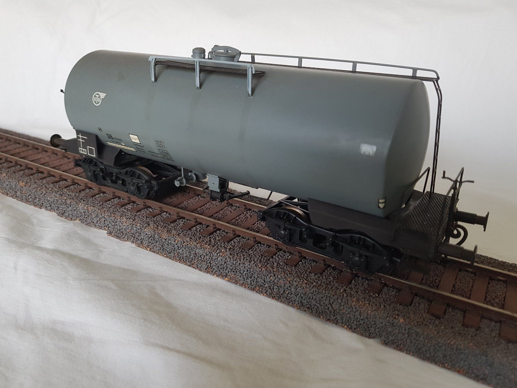 Modellini di ferrovie: HEHR VTG Tankwagen – Usato da Luzern venduto da inca55