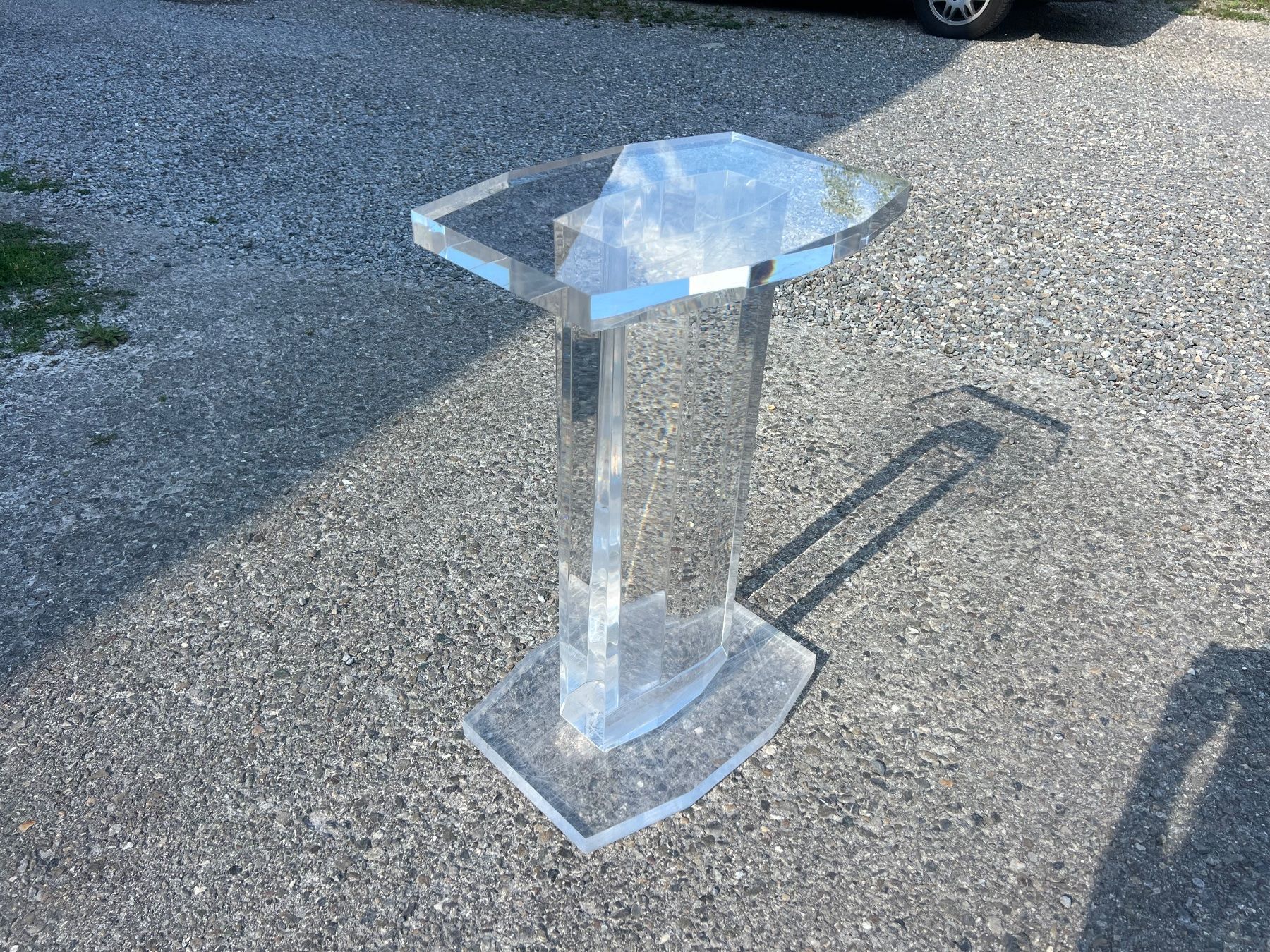 Autres décorations & accessoires: Mid Century - Plexiglas Podest – D'occasion à Otelfingen par Yossi-68 8