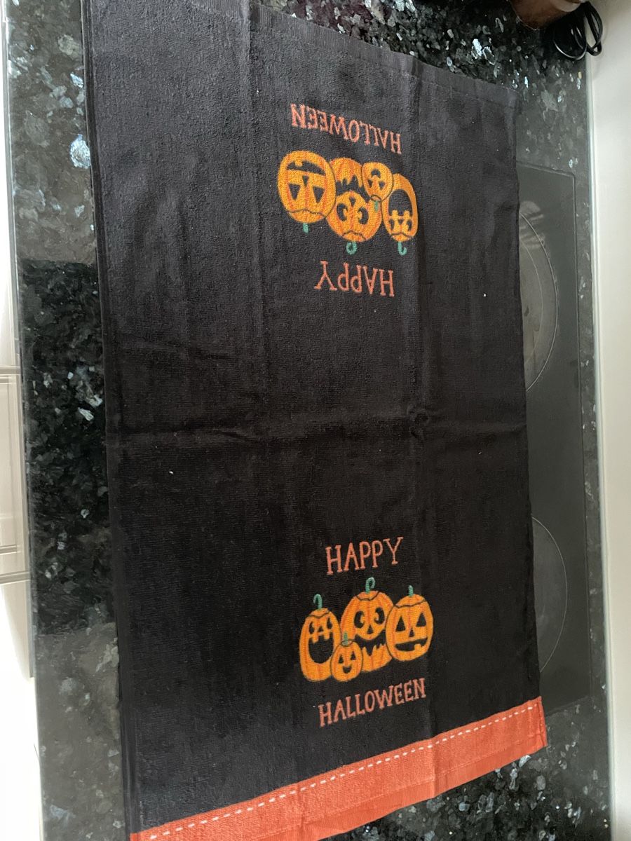 Elettrodomestici da cucina: 2 Halloween Kitchen Towels Cats & Pumpkins – Nuovo e nell'imballaggio originale da Buttikon SZ venduto da trz_6ht8 1